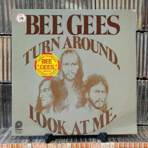 Bee Gees – Turn Around, Look At Me