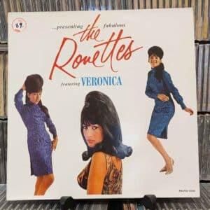 The Ronettes Featuring Veronica – Presenting The Fabulous Ronettes