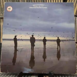 Echo And The Bunnymen – Heaven Up Here