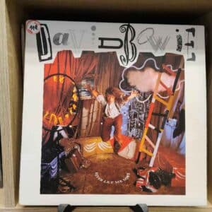 David Bowie – Never Let Me Down