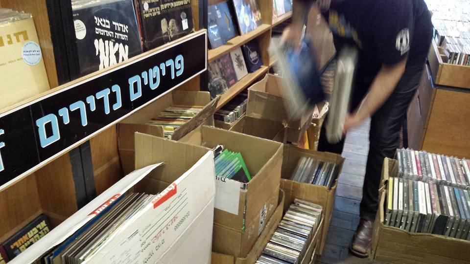 למה אנשים חוזרים לשמוע תקליטים למה אנשים חוזרים לשמוע תקליטים