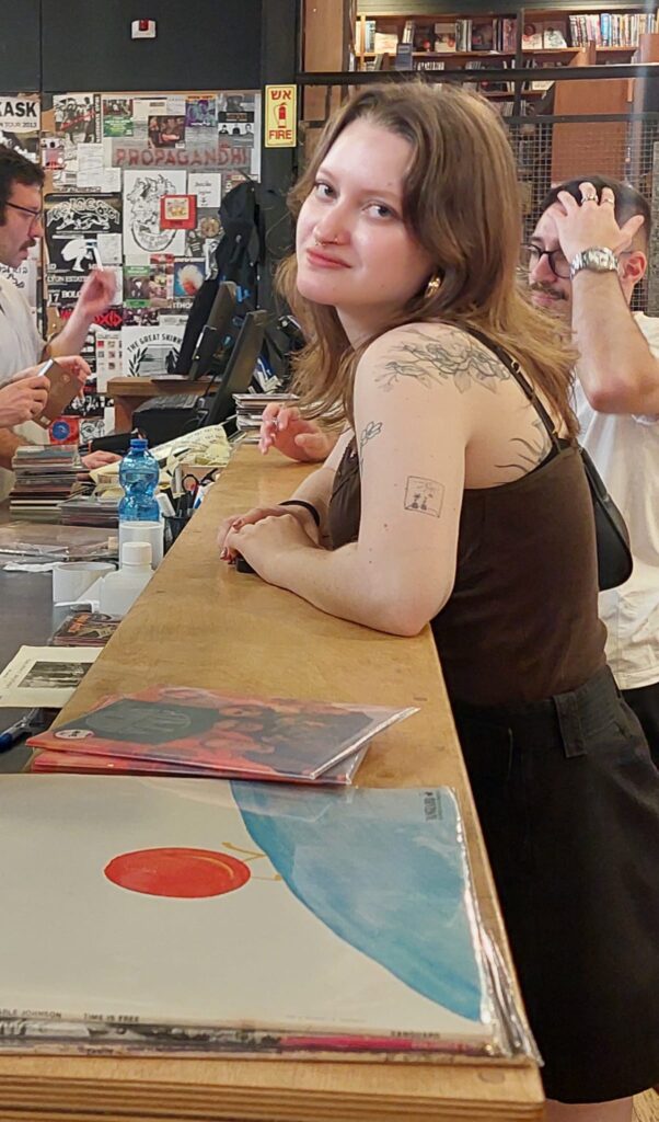 סיפורו של ה-Record Store Day וסיכום עלילות 2026 סיפורו של ה-Record Store Day וסיכום עלילות 2026